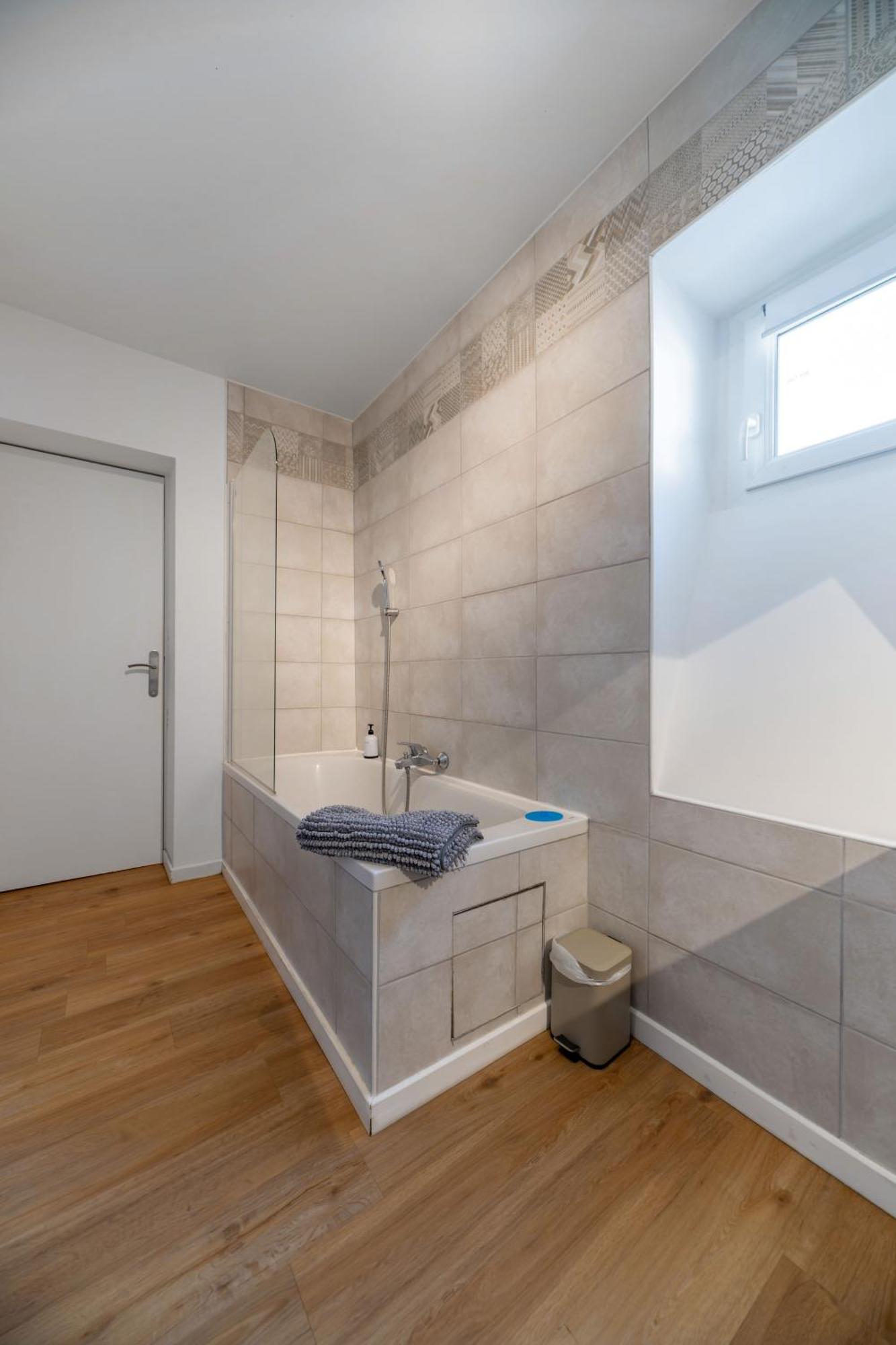 Le Celestin - Appartement 2 Chambres Avec Jardin En Centre Ville Vichy Buitenkant foto